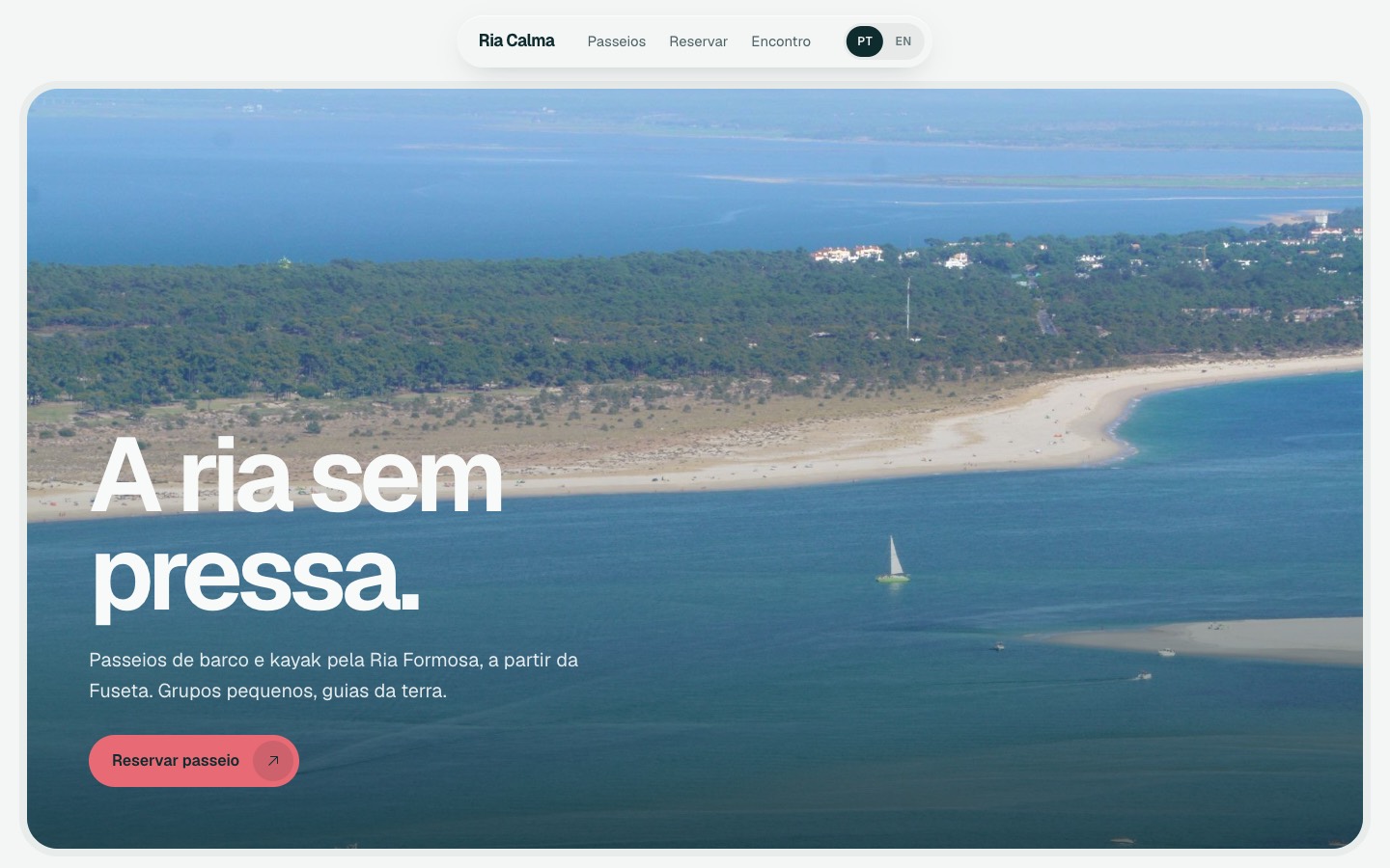 Página inicial do conceito Ria Calma, com fotografia aérea da Ria Formosa